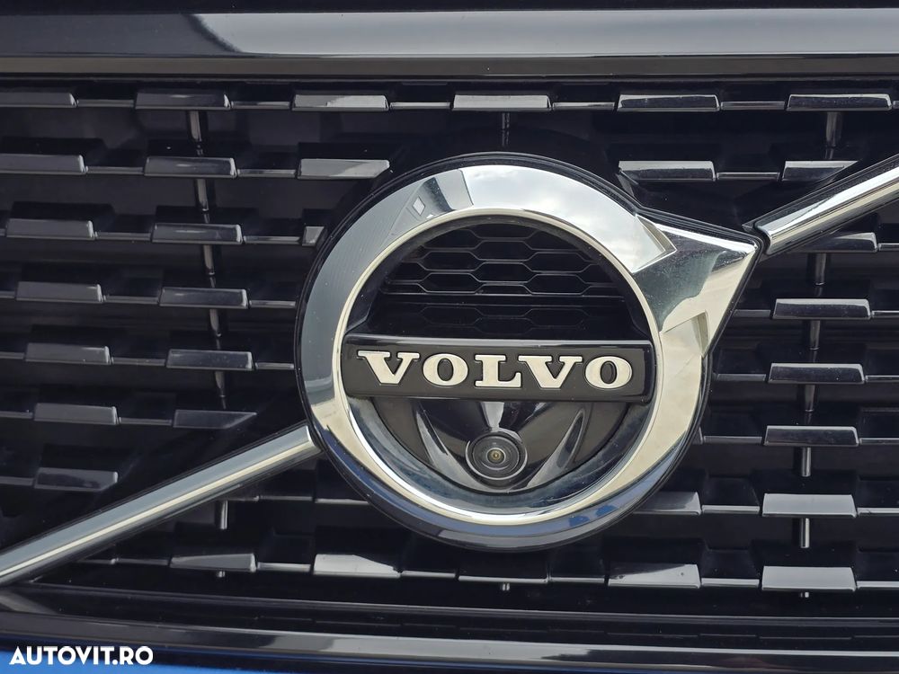 Volvo XC 40 D4 AWD Geartronic R-Design - 15