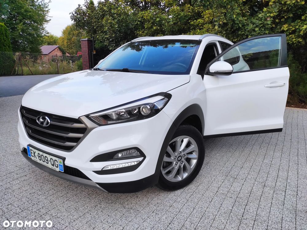 Hyundai Tucson 1.7 CRDI BlueDrive Style 2WD - 7