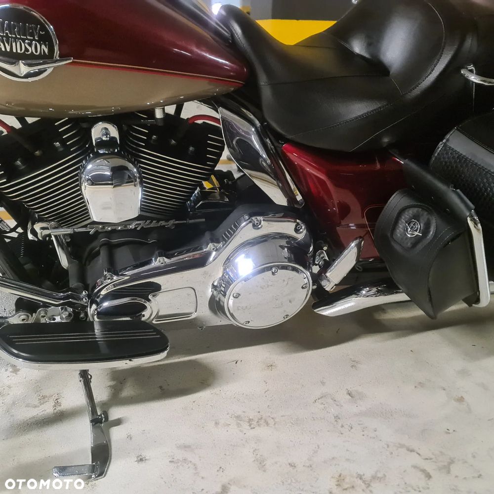 Harley-Davidson Touring Road King - 17