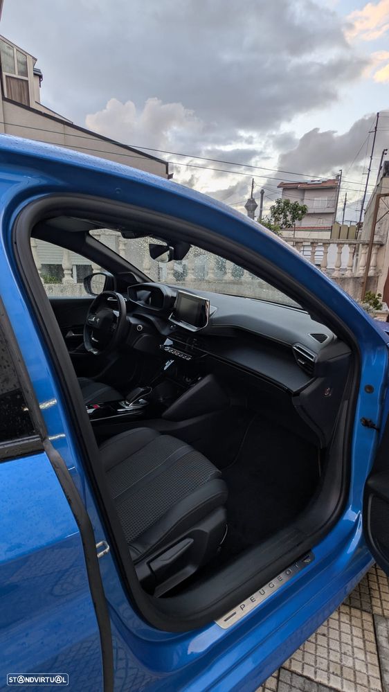 Peugeot e-208 50 kWh GT Line - 6