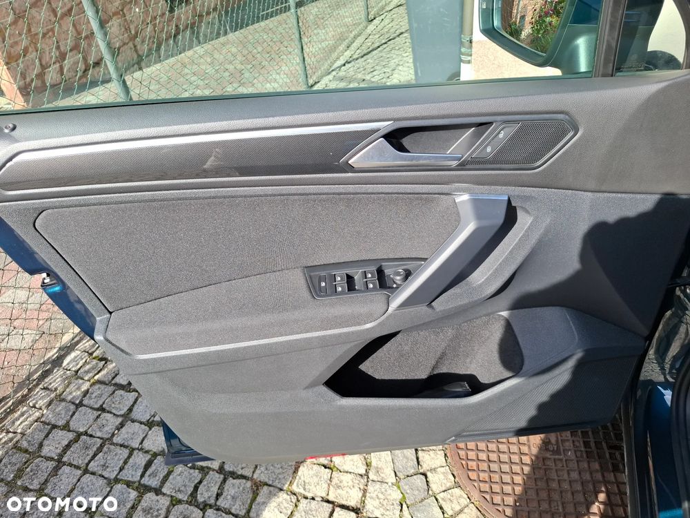 Volkswagen Tiguan 2.0 TDI SCR Life DSG - 36