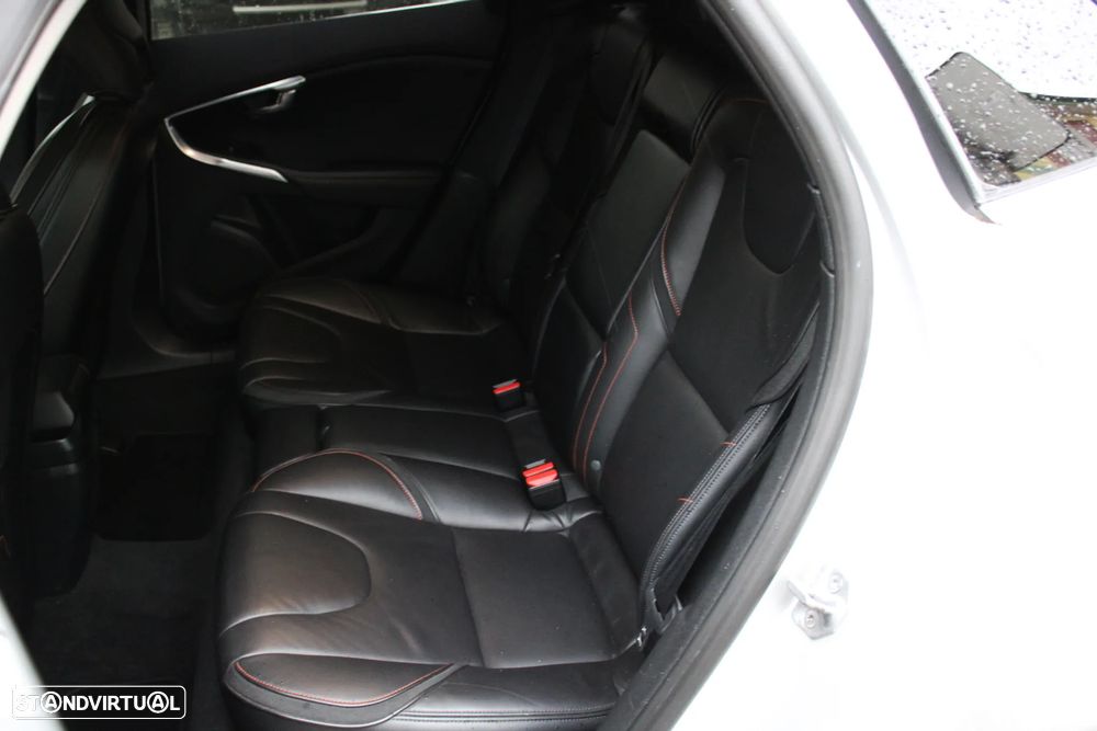 Volvo V40 D2 Powershift Ocean Race - 26