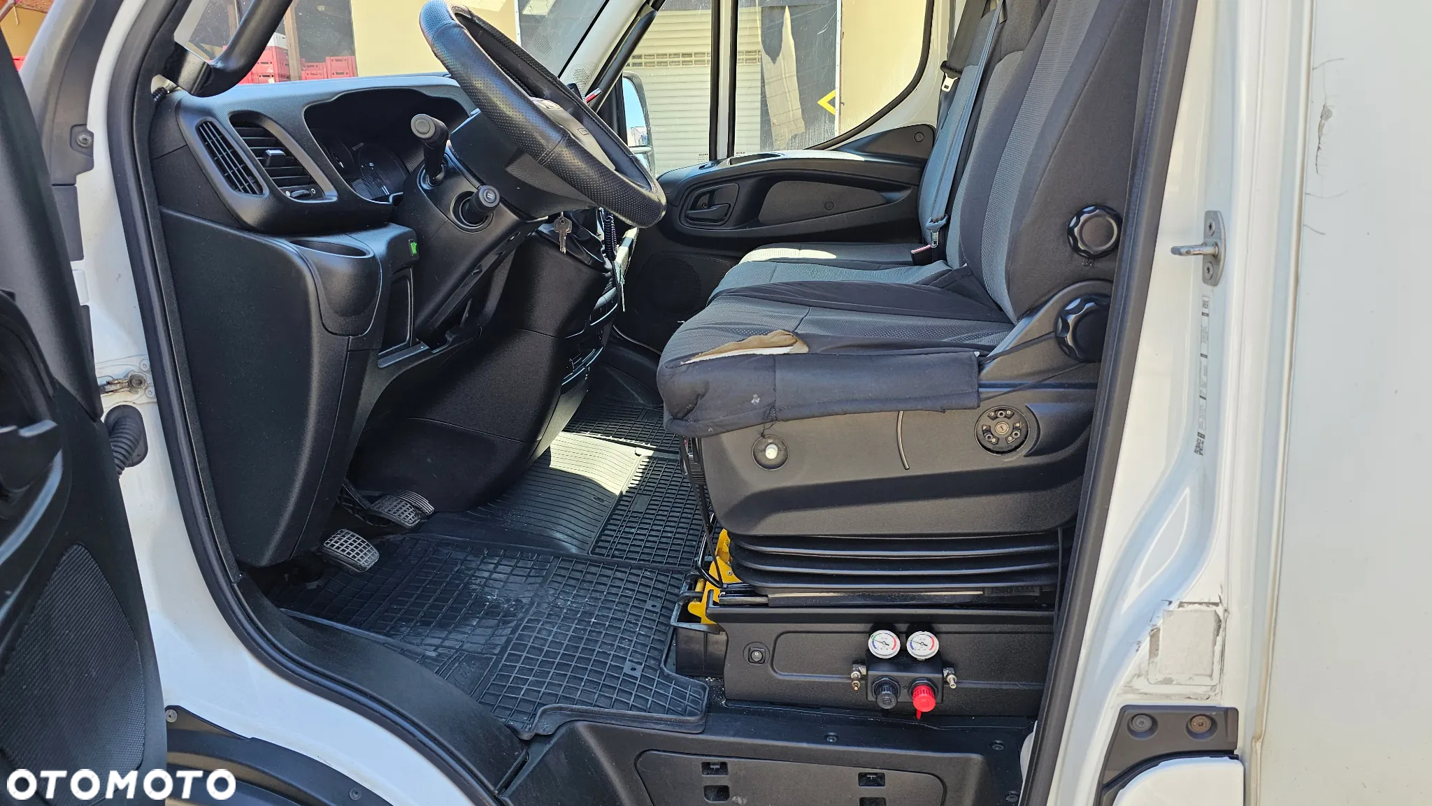 Iveco 70C17 - 5