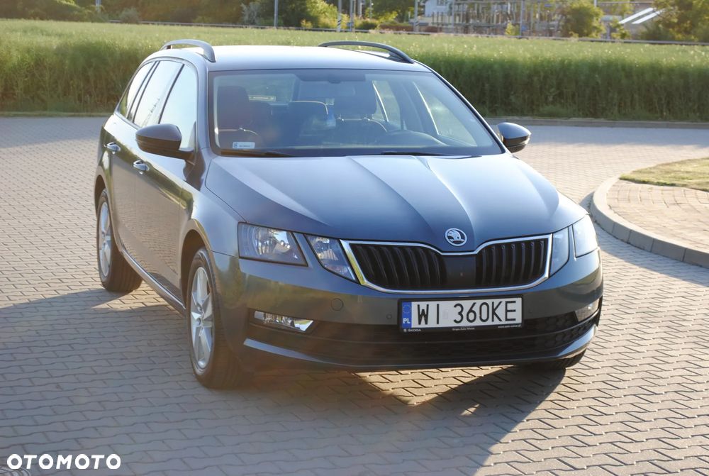 Skoda Octavia 1.5 TSI ACT Style DSG - 25