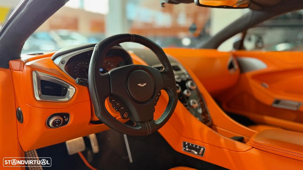 Aston Martin Vanquish Touchtronic 2 - 17