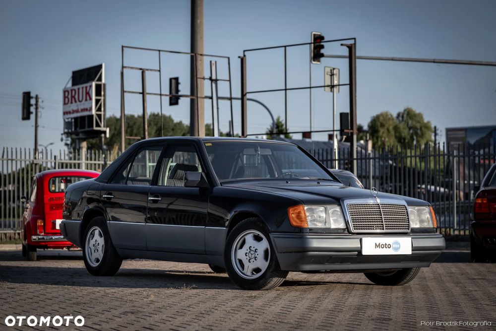 Mercedes-Benz W124 (1984-1993) - 10
