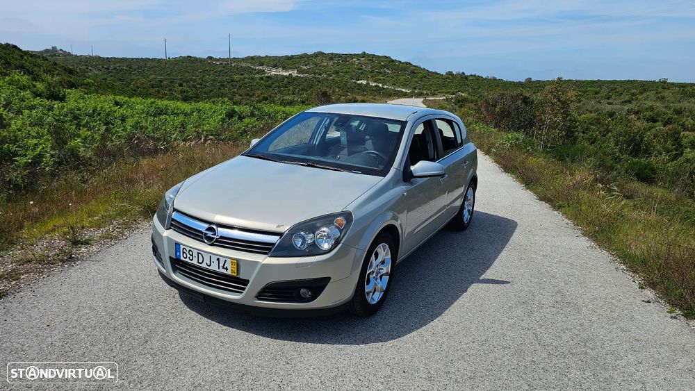 Opel Astra - 1