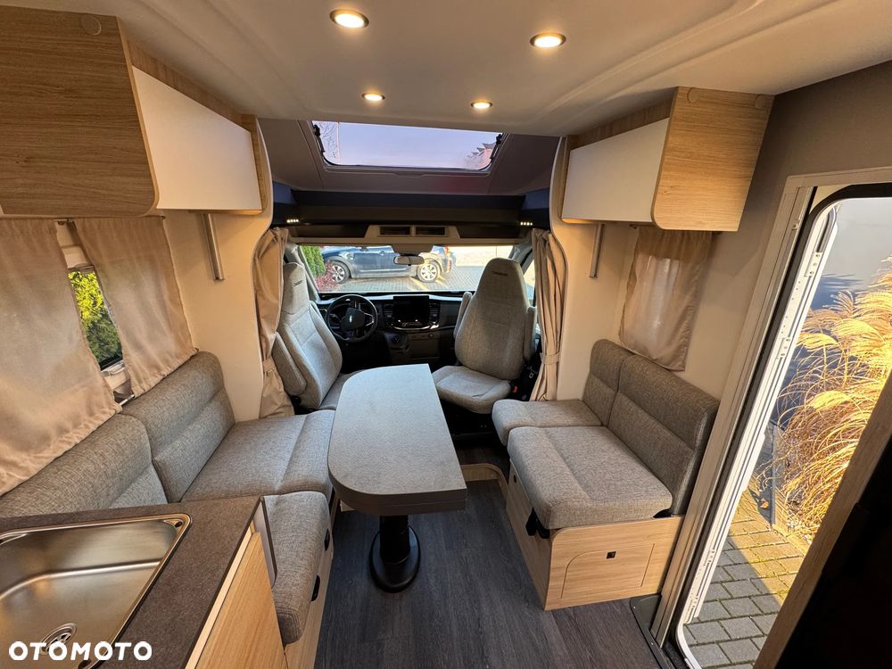 Ford Chausson 788 First Line - 9