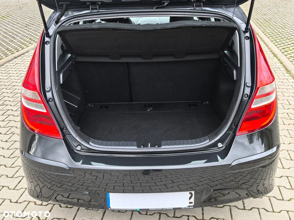Hyundai i30 1.4 Edition Plus - 12