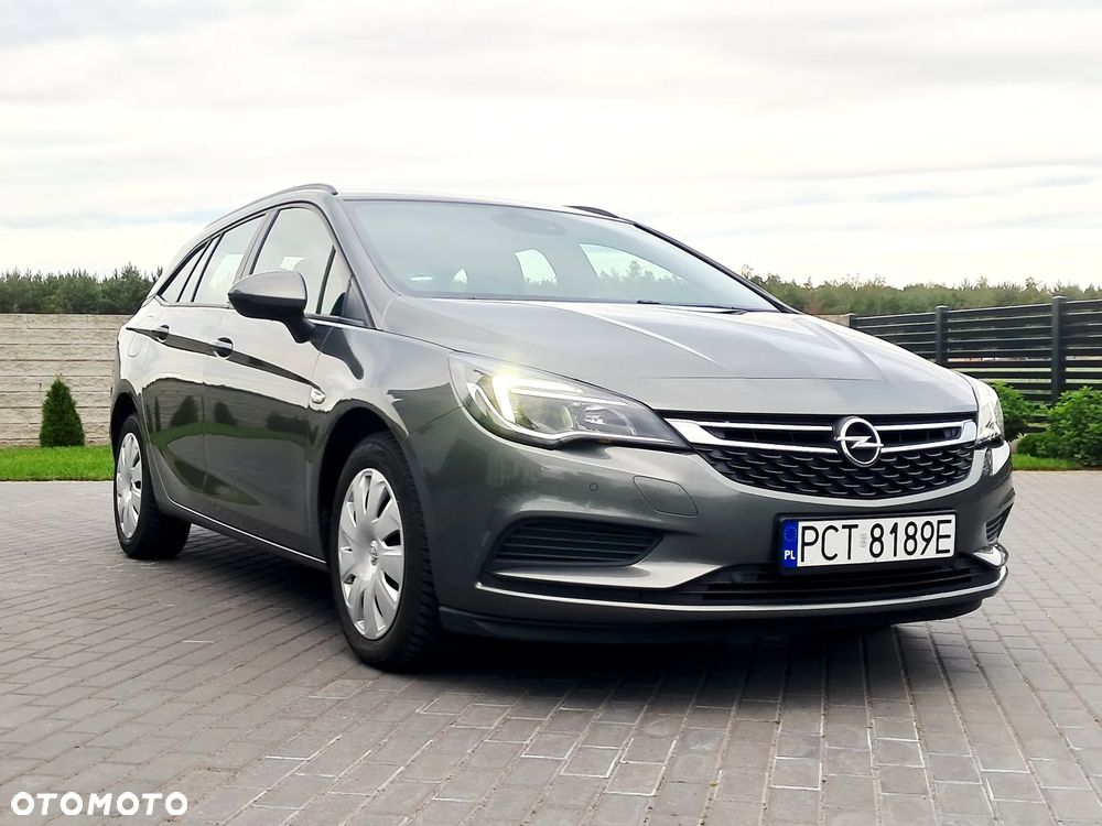 Opel Astra 1.6 CDTI Cosmo - 15