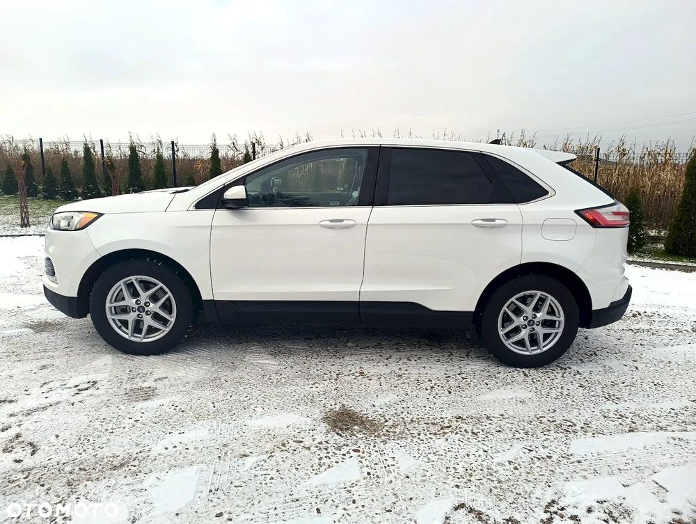 Ford Edge - 2