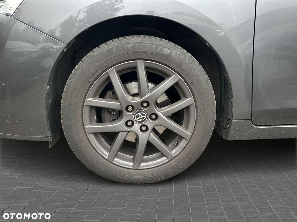 Toyota Verso 1.8 Premium MS - 9