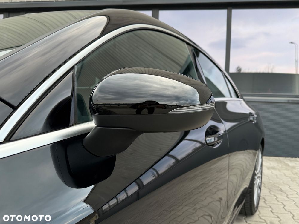 Mercedes-Benz CLA 180 7G-DCT Progressive Line Advanced - 30