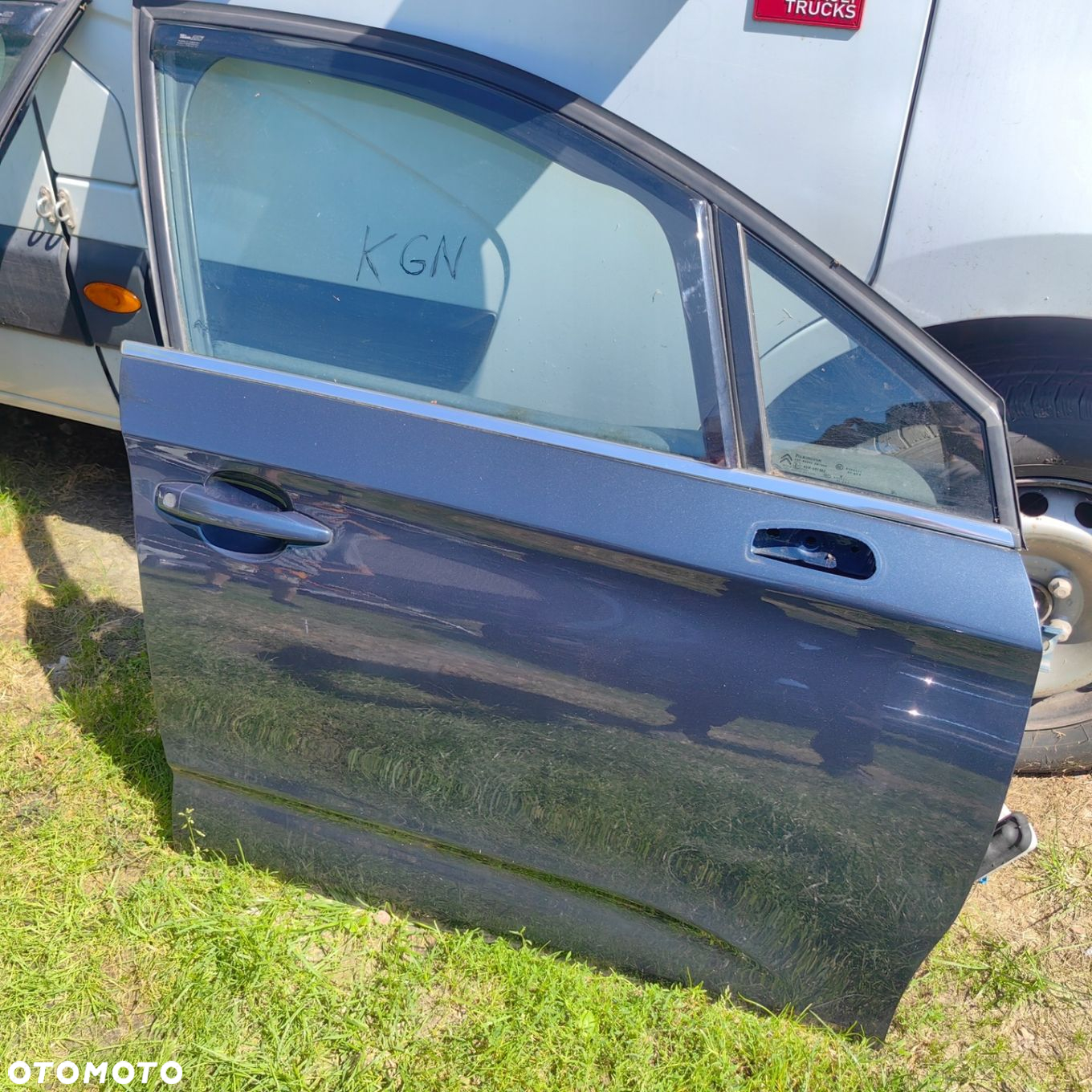 DRZWI PRAWE PRZEDNIE KGN CITROEN C4 II B7 - 2