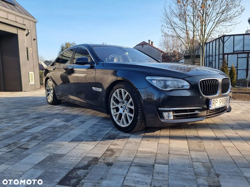 BMW Seria 7 750d xDrive - 3