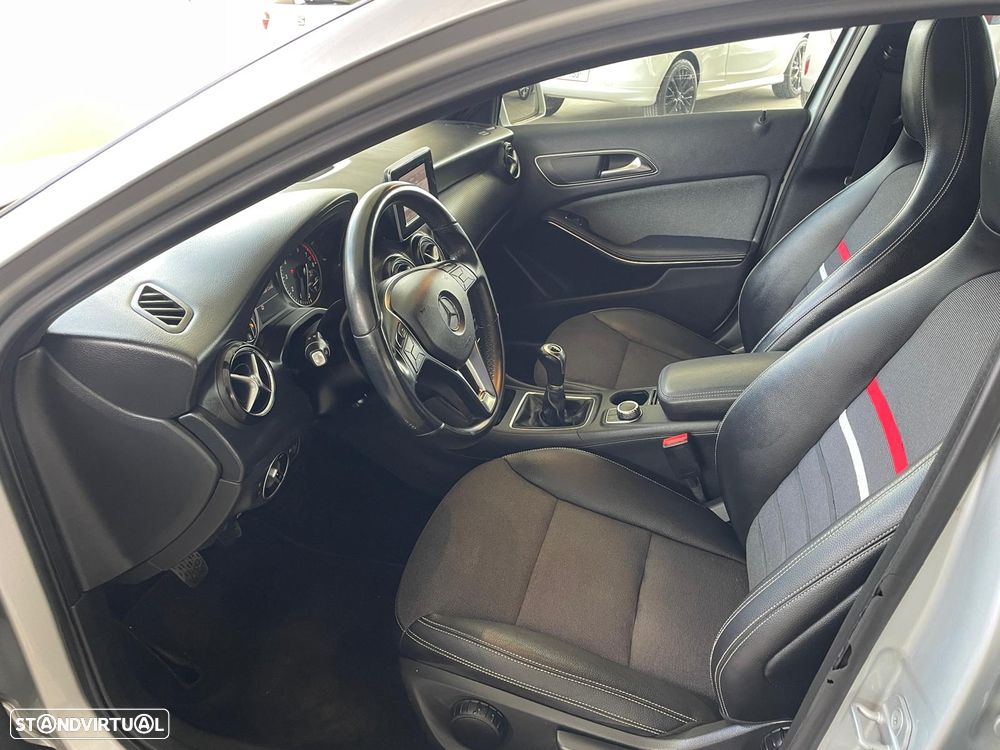 Mercedes-Benz A 180 (BlueEFFICIENCY) Urban - 10
