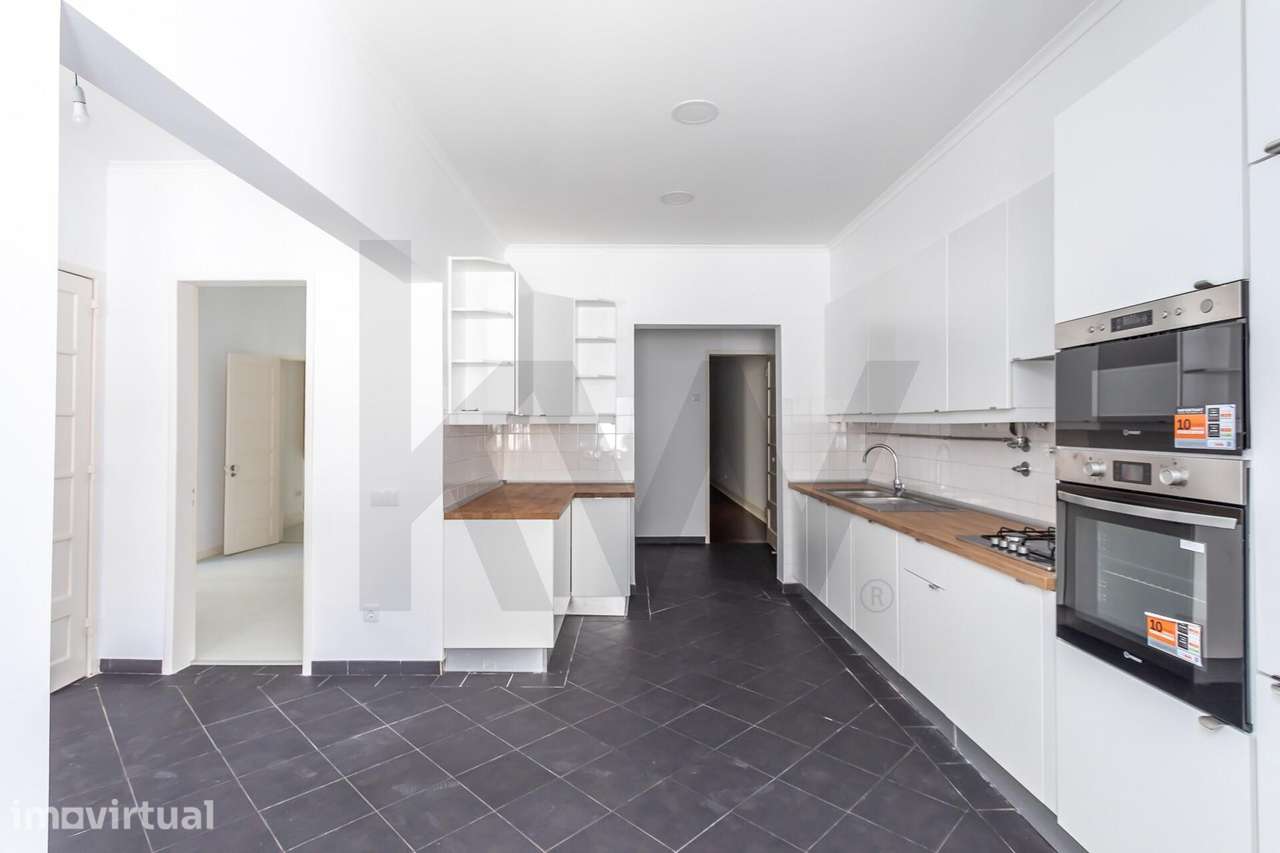 Apartamento de Charme com Amplo Logradouro | Santo António | Lisboa - Grande imagem: 5/50