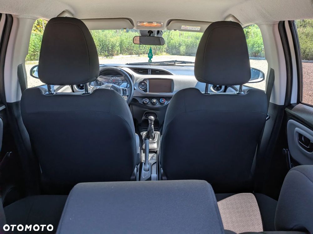 Toyota Yaris 1.5 Premium - 22
