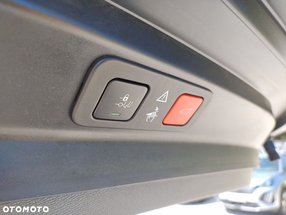 Peugeot 5008 1.5 BlueHDi GT S&S EAT8 - 20