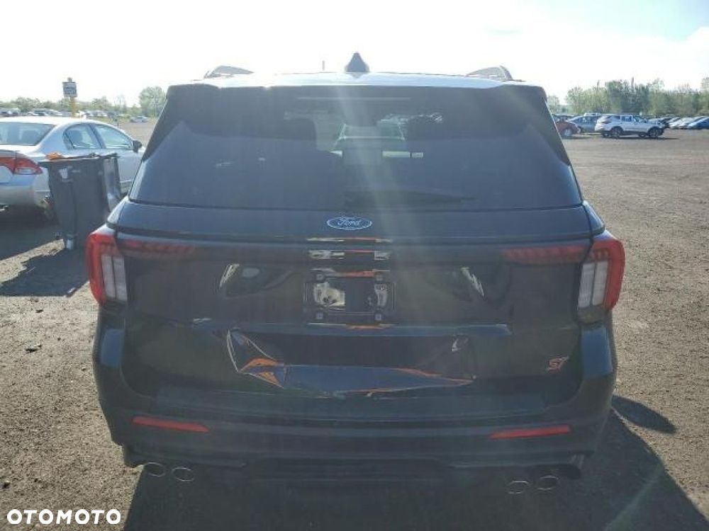 Ford Explorer - 7