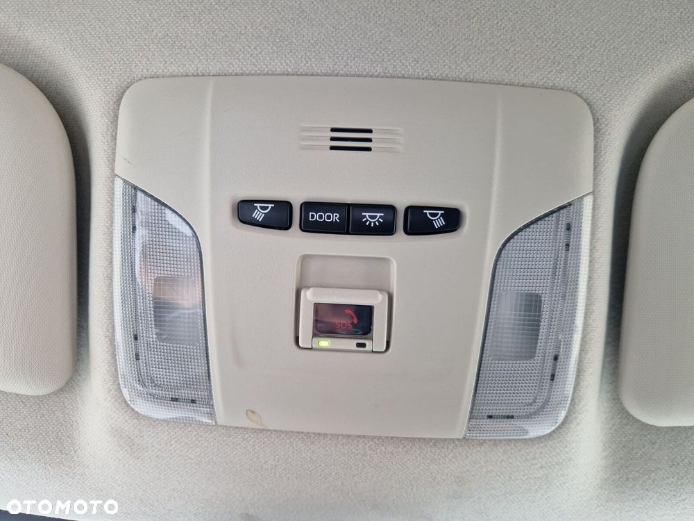 Toyota Corolla - 26