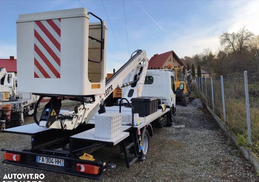 Nissan Cabstar NT400 Nacela - 12