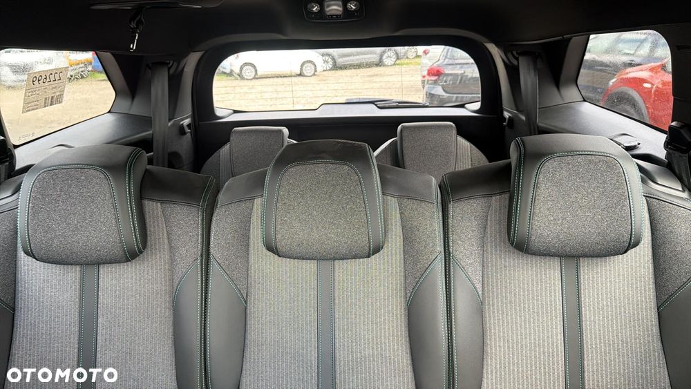 Peugeot 5008 - 3