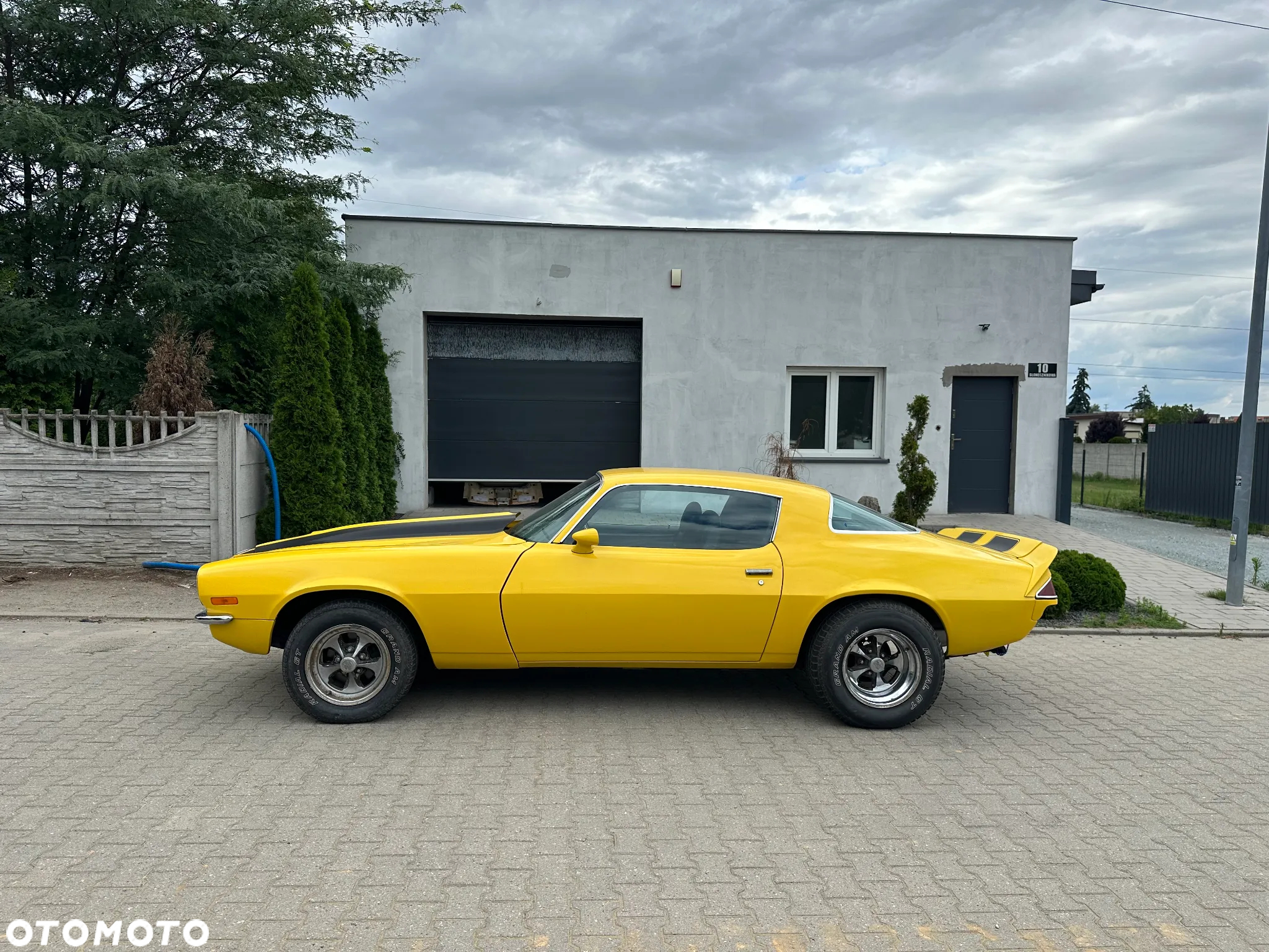 Chevrolet Camaro - 2