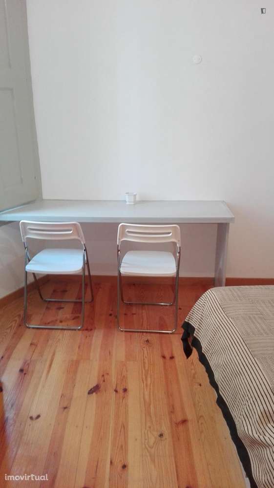 Estúdio - localizado em Baixa Coimbra - Grande imagem: 4/11