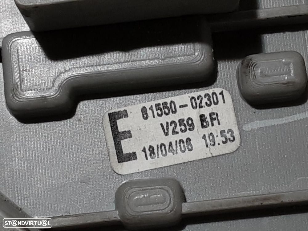 FAROLIM TRASEIRO DIREITO TOYOTA COROLLA 2006 -8155002301 - 4