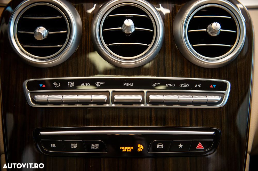 Mercedes-Benz GLC Coupe 200 4MATIC MHEV - 26