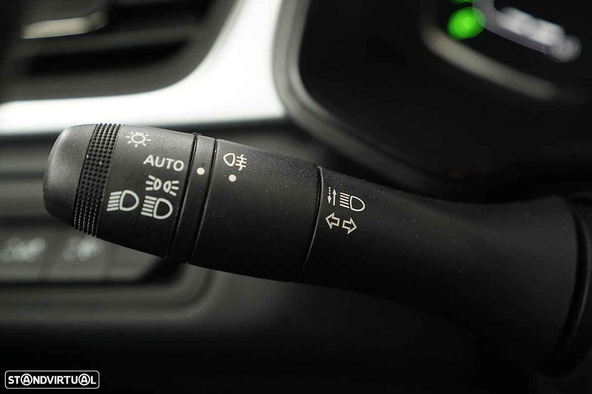 Renault Captur 1.0 TCe Techno Bi-Fuel - 17