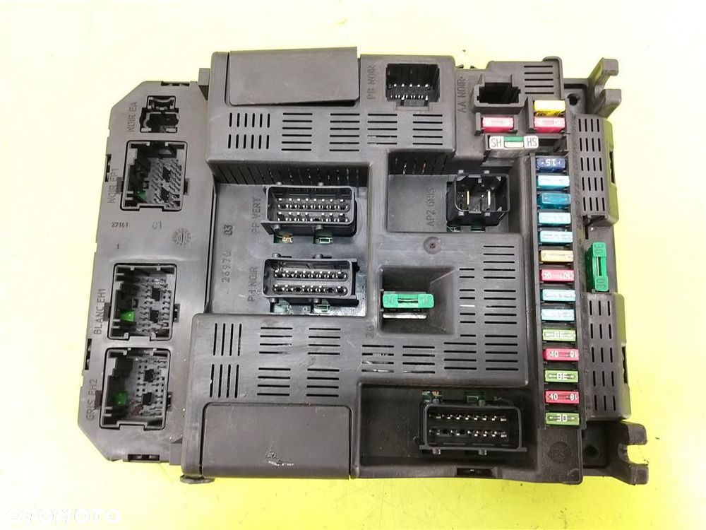 Moduł BSI Sterownik Peugeot 307 2001-2008 2,0 HDI 9641079780 ORYGINAŁ - 1