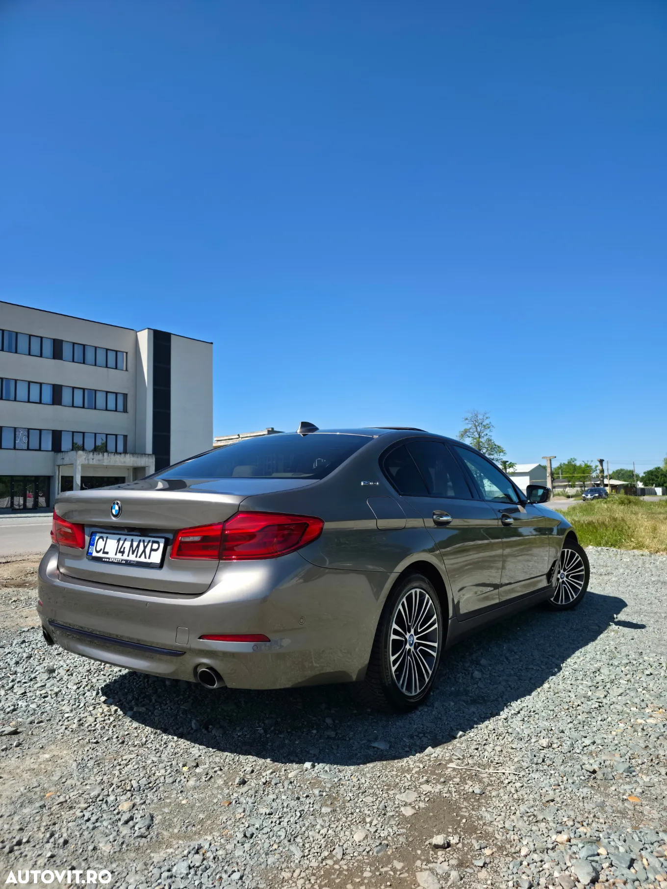 BMW Seria 5 530e iPerformance Aut. Sport Line - 5