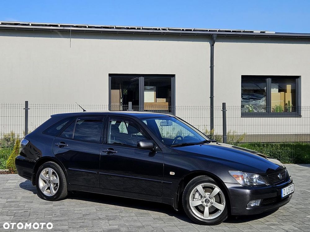 Lexus IS 200 SC Prestige - 16