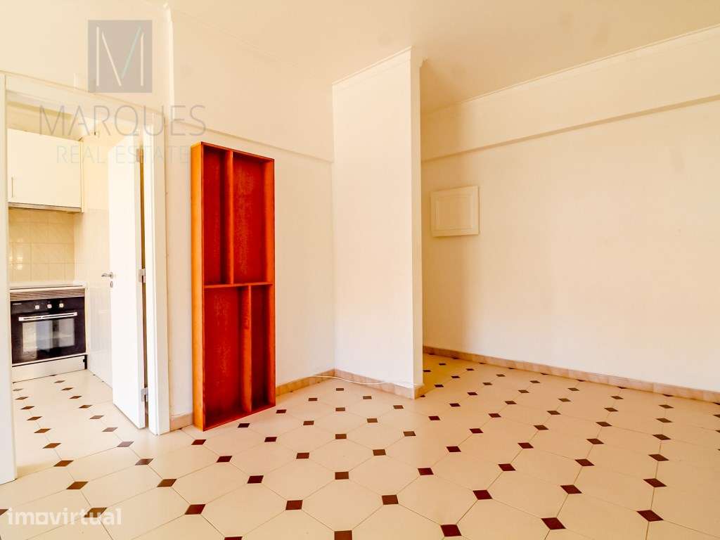 Apartamento T2 no Feijó - Grande imagem: 3/21
