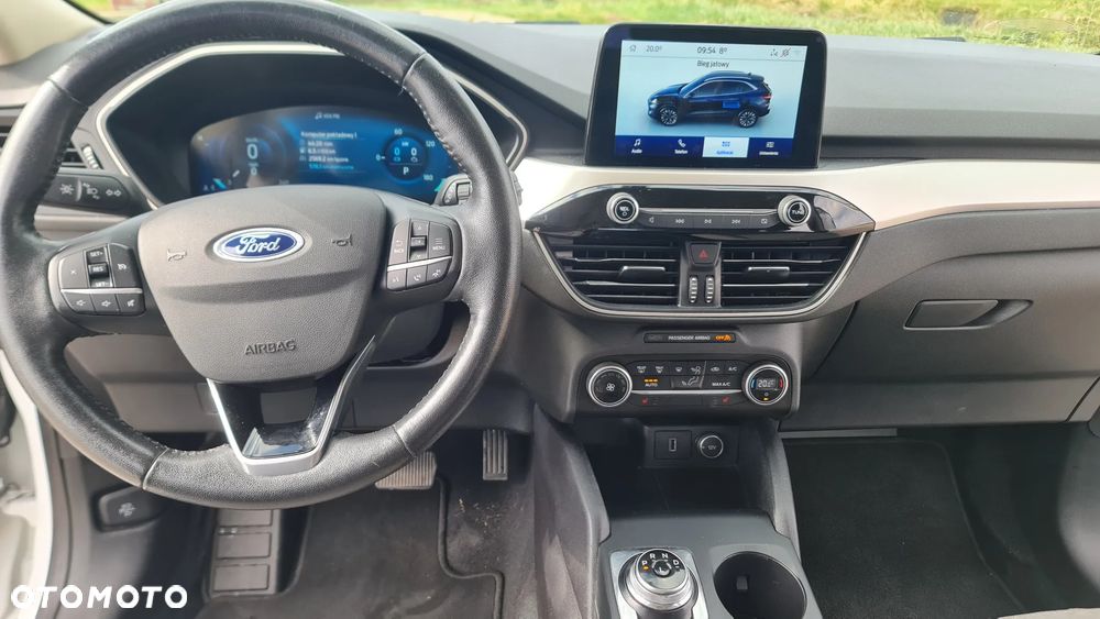 Ford Kuga - 19