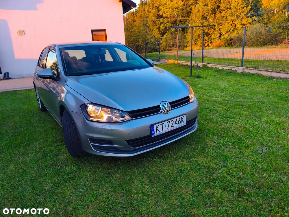 Volkswagen Golf - 4