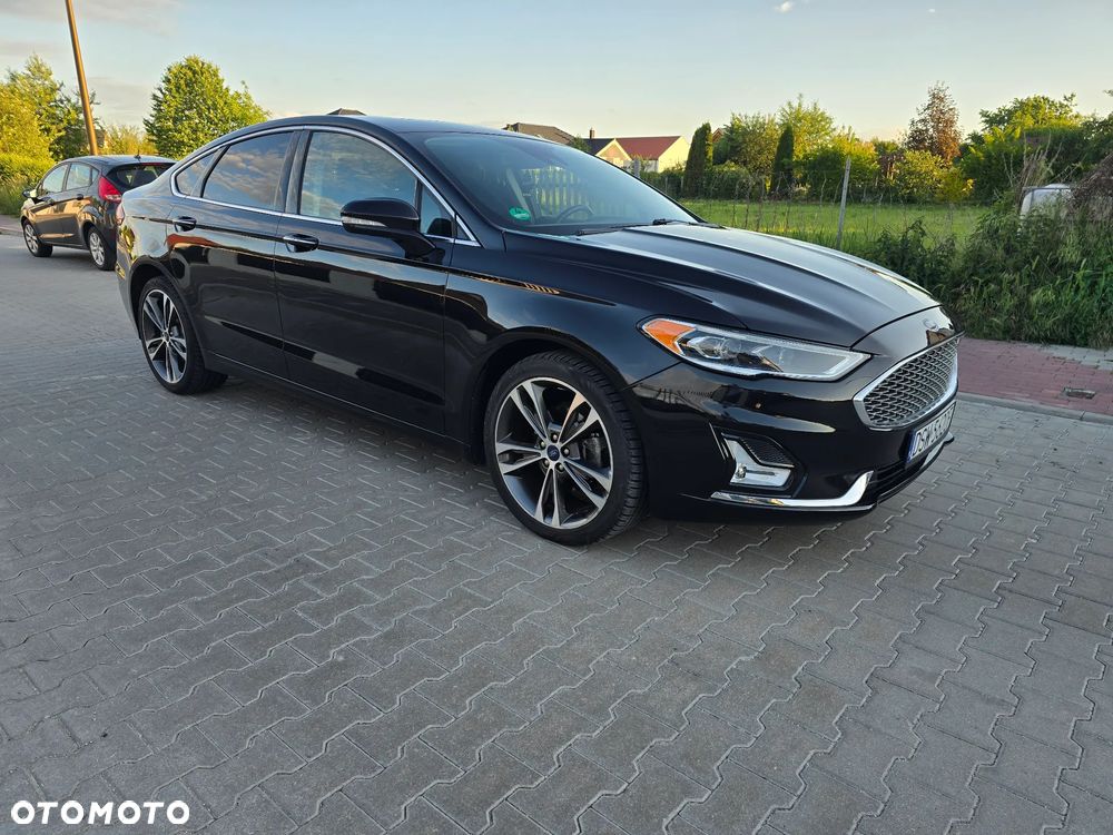 Ford Fusion - 11