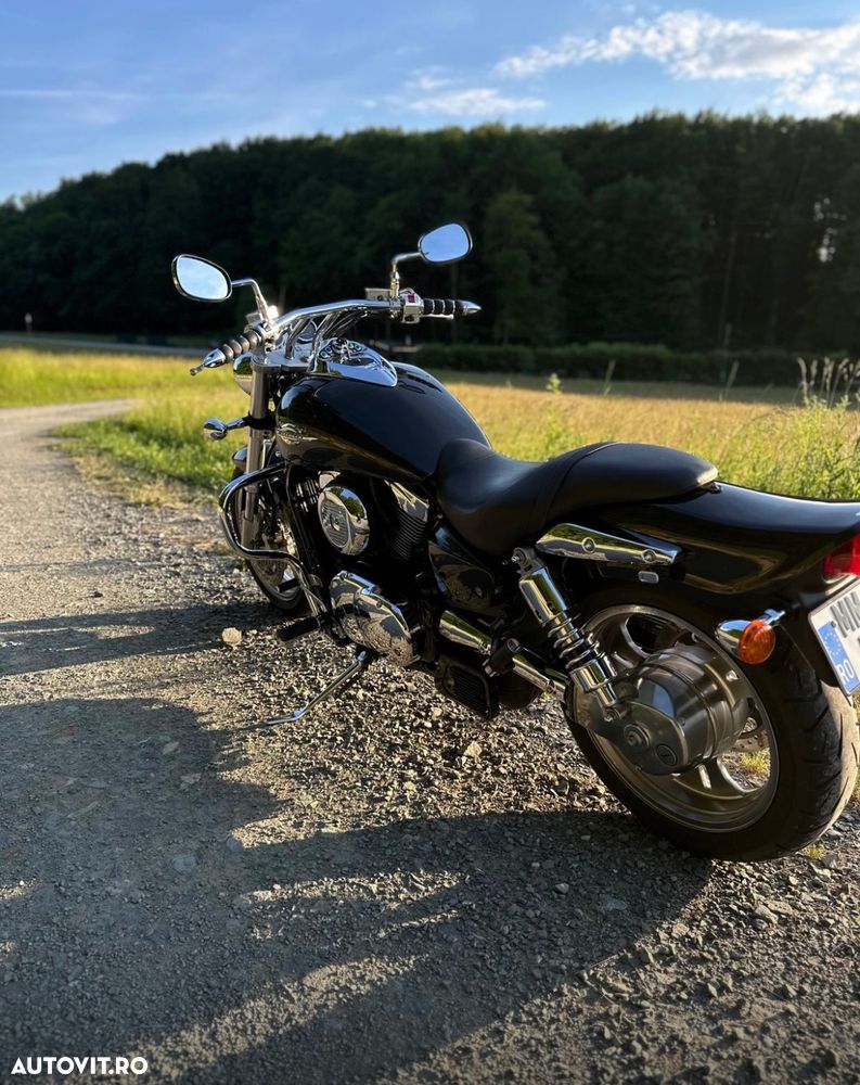 Suzuki Marauder - 7