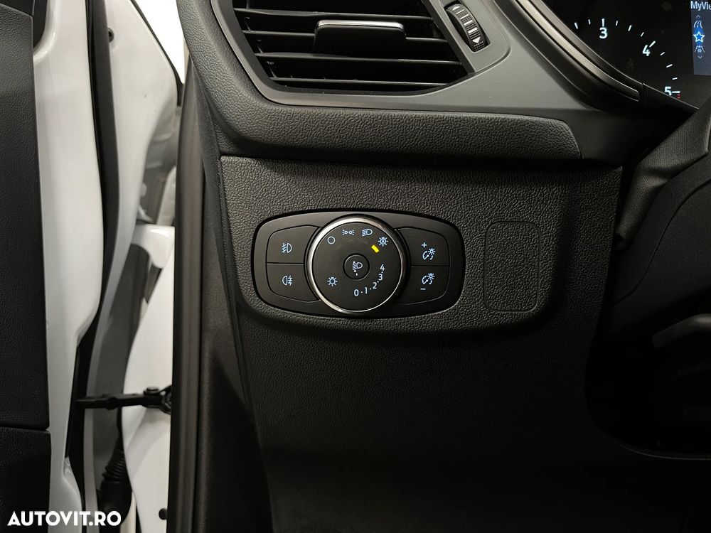 Ford Focus 1.5 EcoBlue Connected - 23