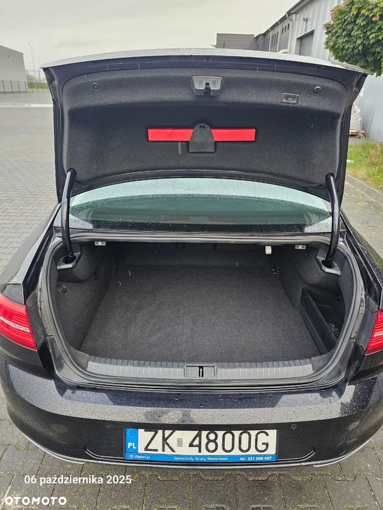 Volkswagen Passat 2.0 TDI Bi-Turbo BMT 4Mot Highline DSG - 19