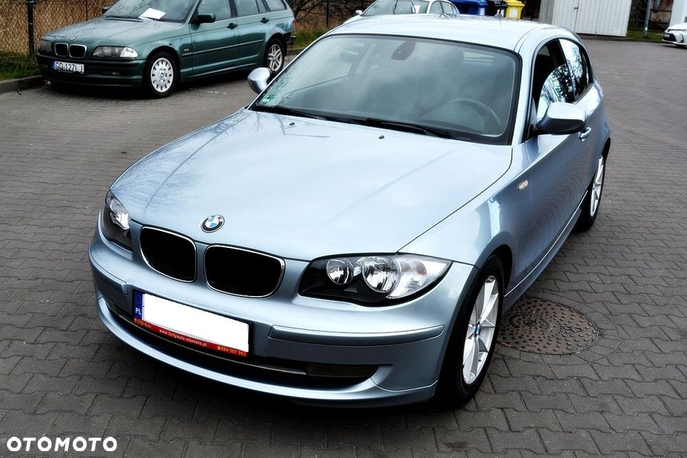 BMW Seria 1 118i - 1