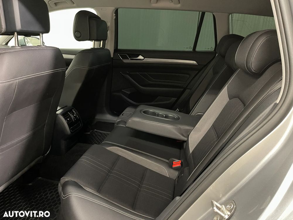 Volkswagen Passat Alltrack 2.0 TSI 4Mot DSG - 12