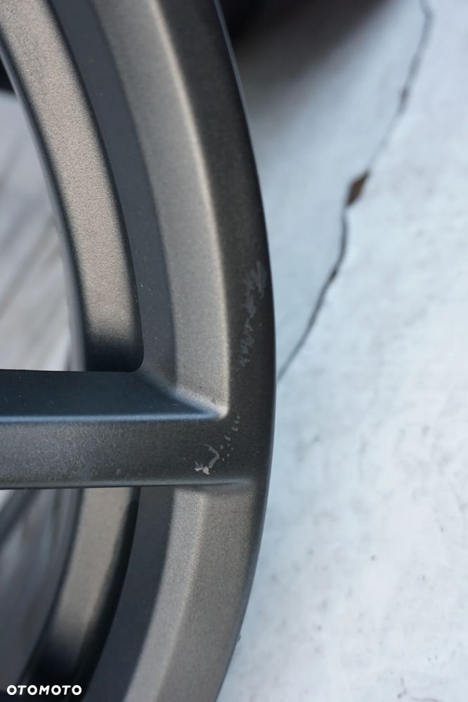 Volkswagen 5x112 19 8J et44 3G0601025 BH PRETORIA - 11