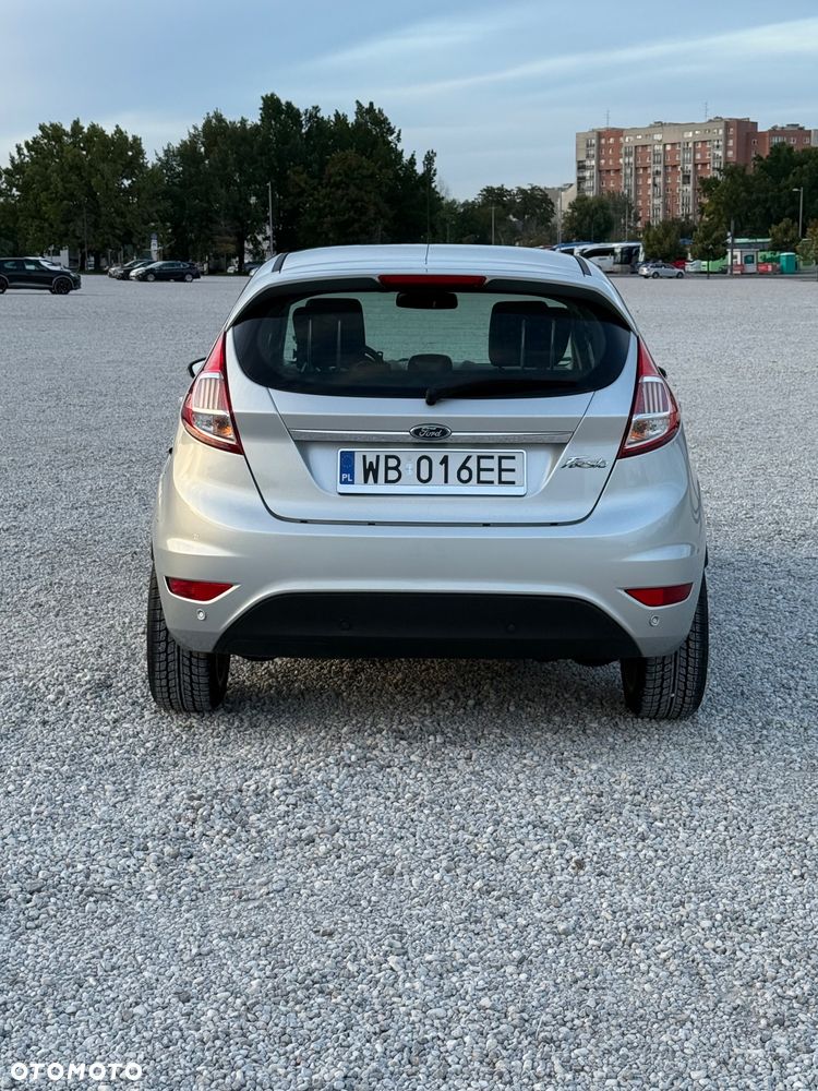 Ford Fiesta 1.5 TDCi Titanium - 5
