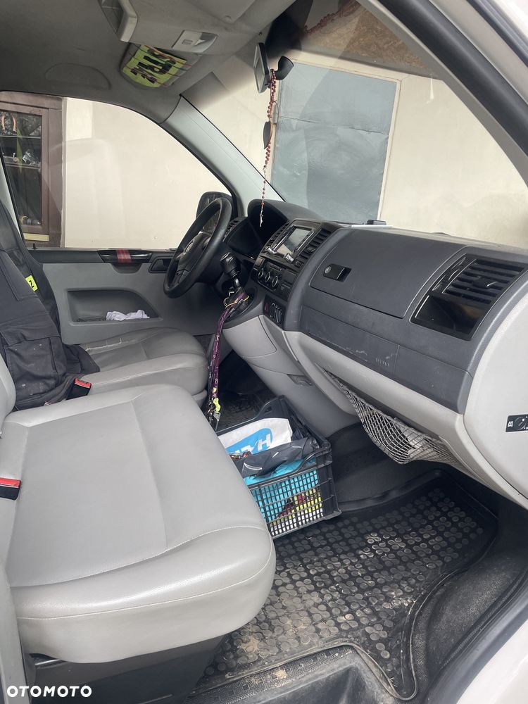 Volkswagen Transporter - 5