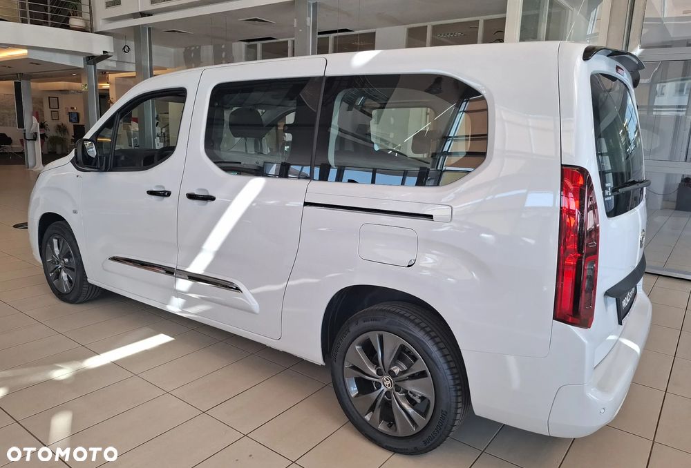 Toyota Proace City D-4D Long 2,4t Active (bryg.) - 3
