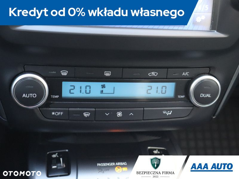 Toyota Avensis - 13