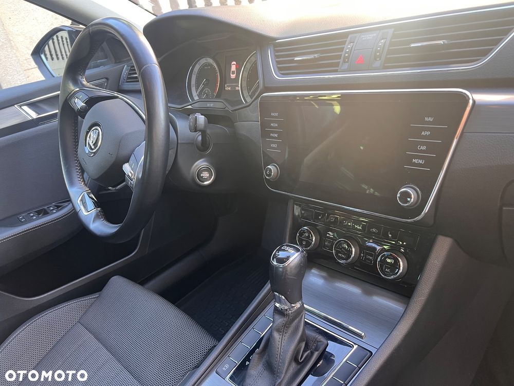 Skoda Superb 1.5 TSI Ambition DSG - 12